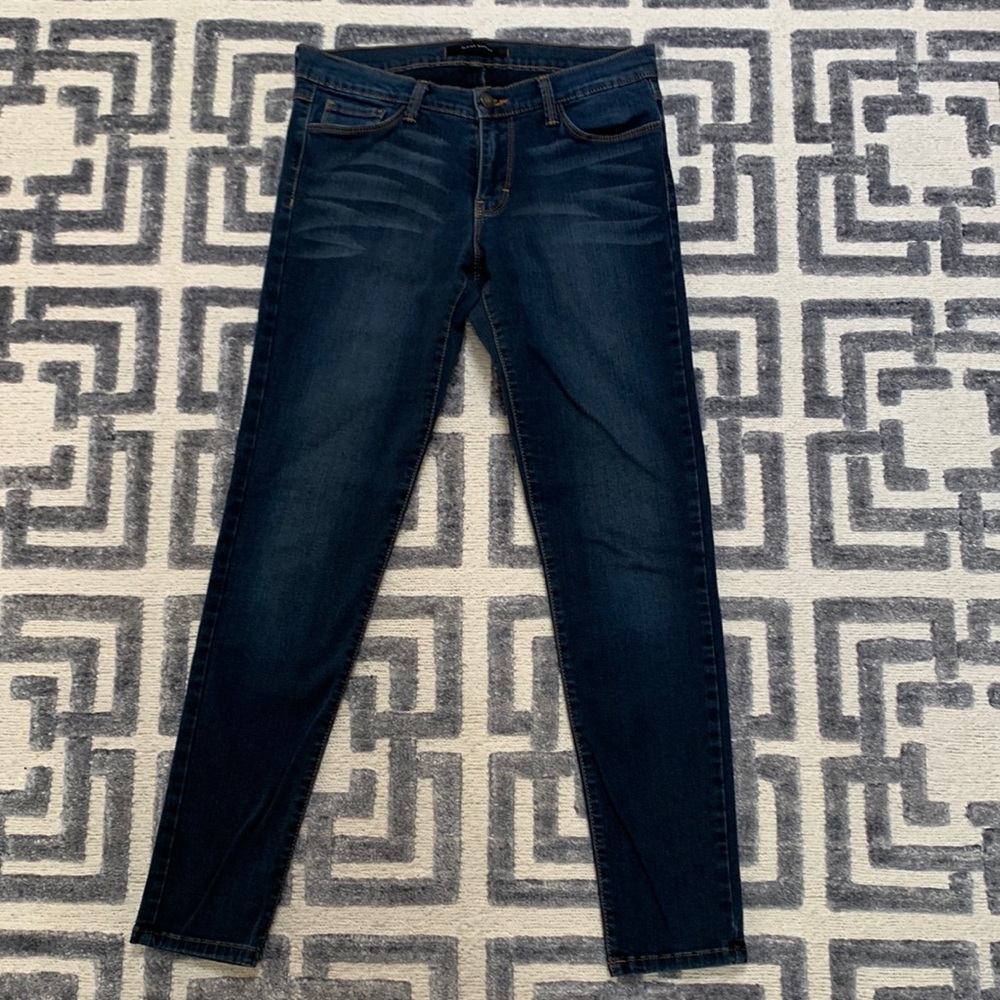 Flying Monkey women’s dark blue ankle length pencil fit jeans size 28
